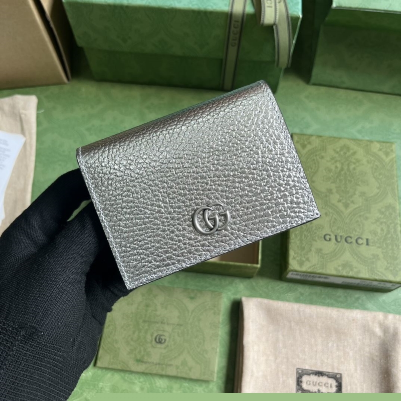 G*u*i wallets & purse